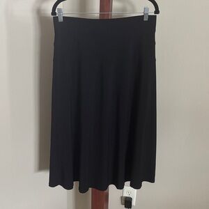 Roz & Ali Classic Black Midi Skirt